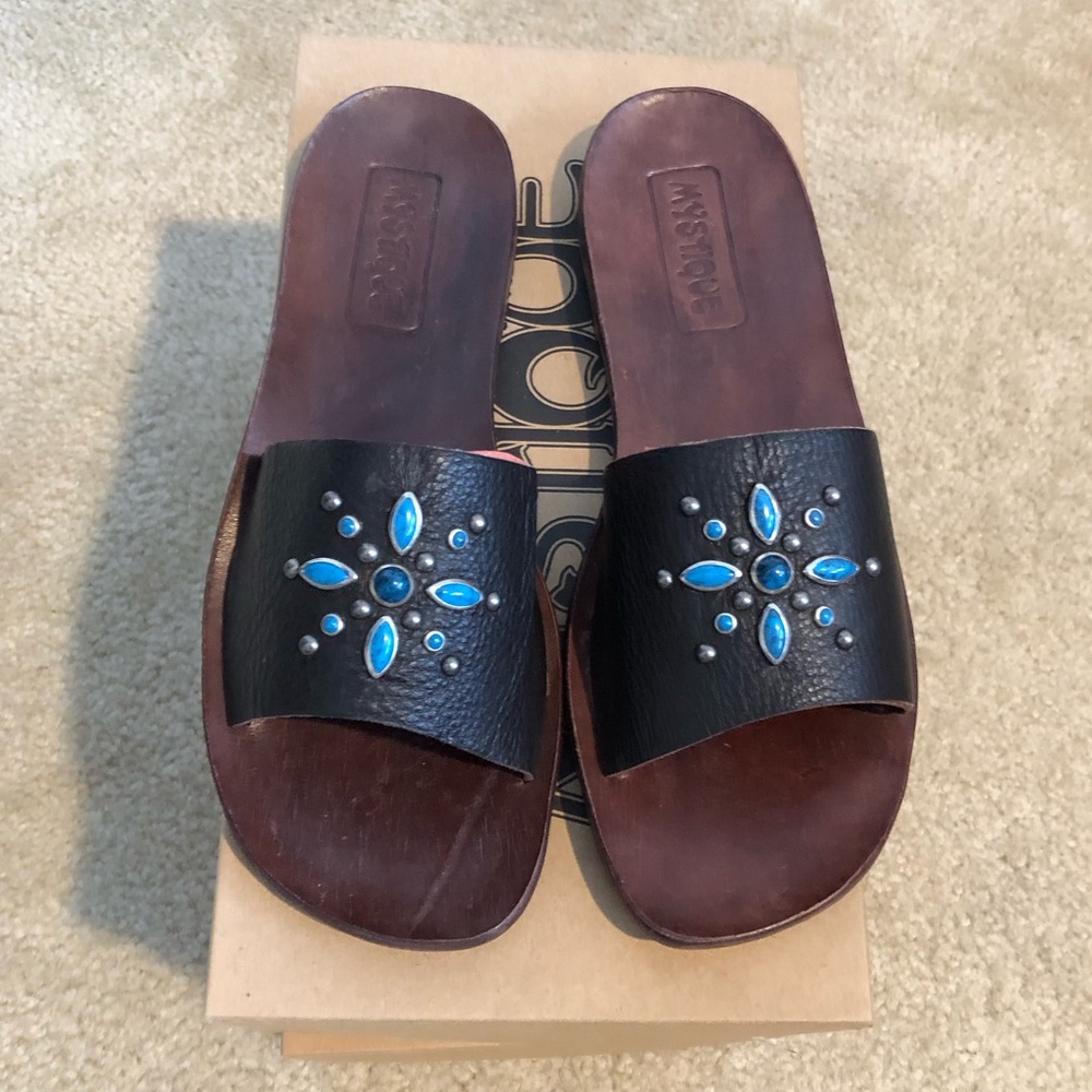 Mystique Boutique Studded Leather Brown Sandals. NIB. Sz 7 & 9